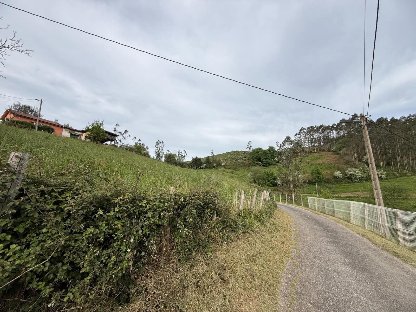 2 bedroom Finca/Country House for sale in Llanera with garage - € 160,000 (Ref: 9818046)