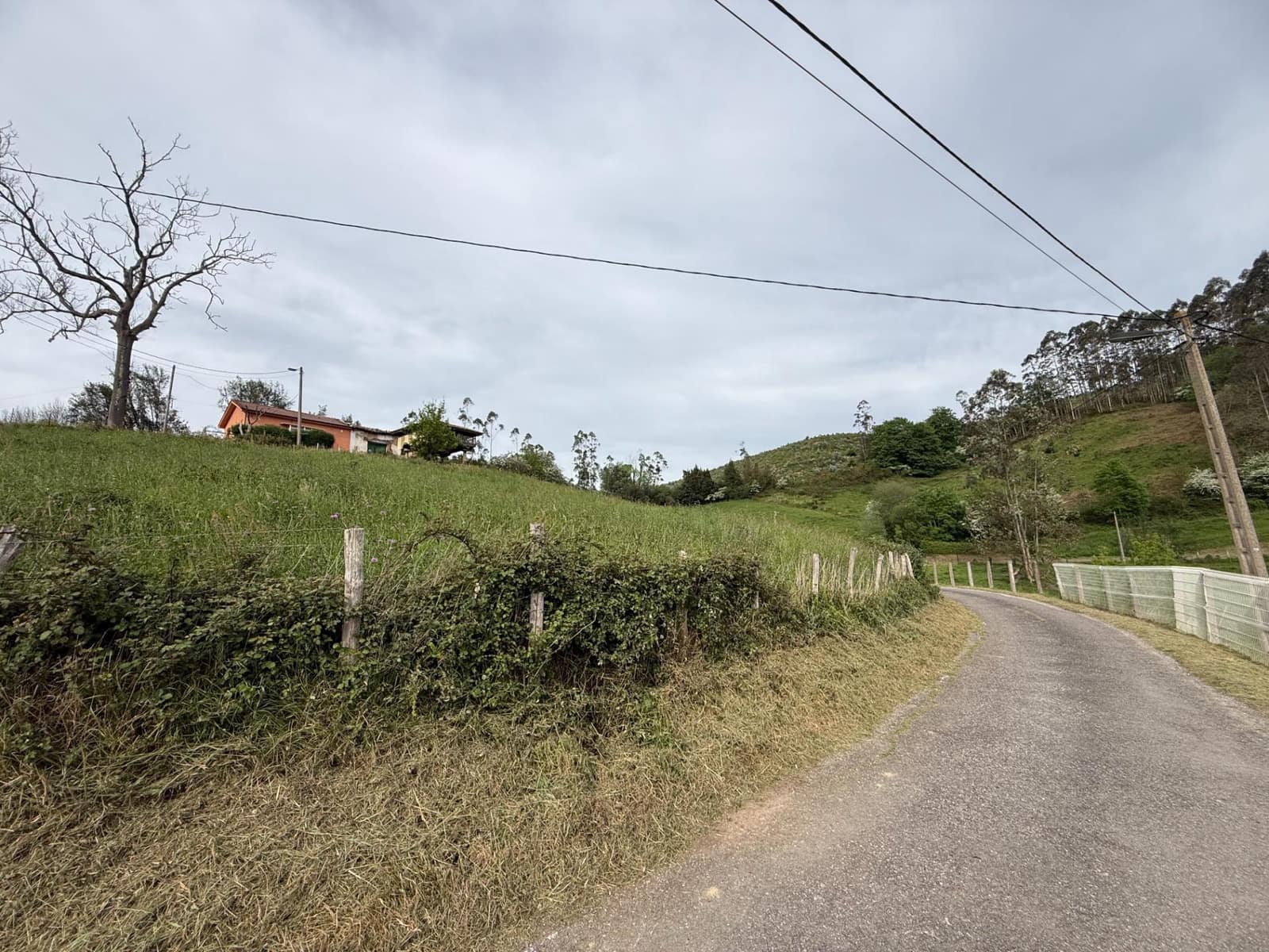 2 bedroom Finca/Country House for sale in Llanera with garage - € 160,000 (Ref: 9818046)