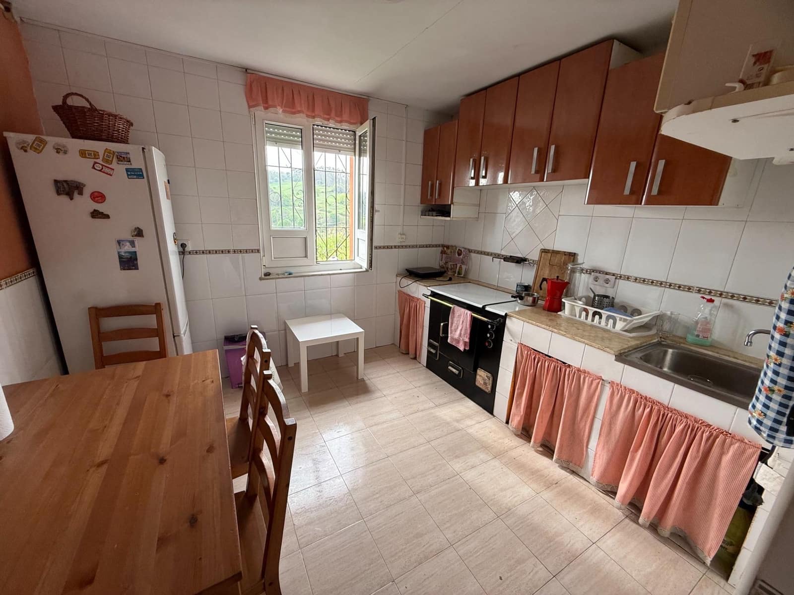 2 bedroom Finca/Country House for sale in Llanera with garage - € 160,000 (Ref: 9818046)
