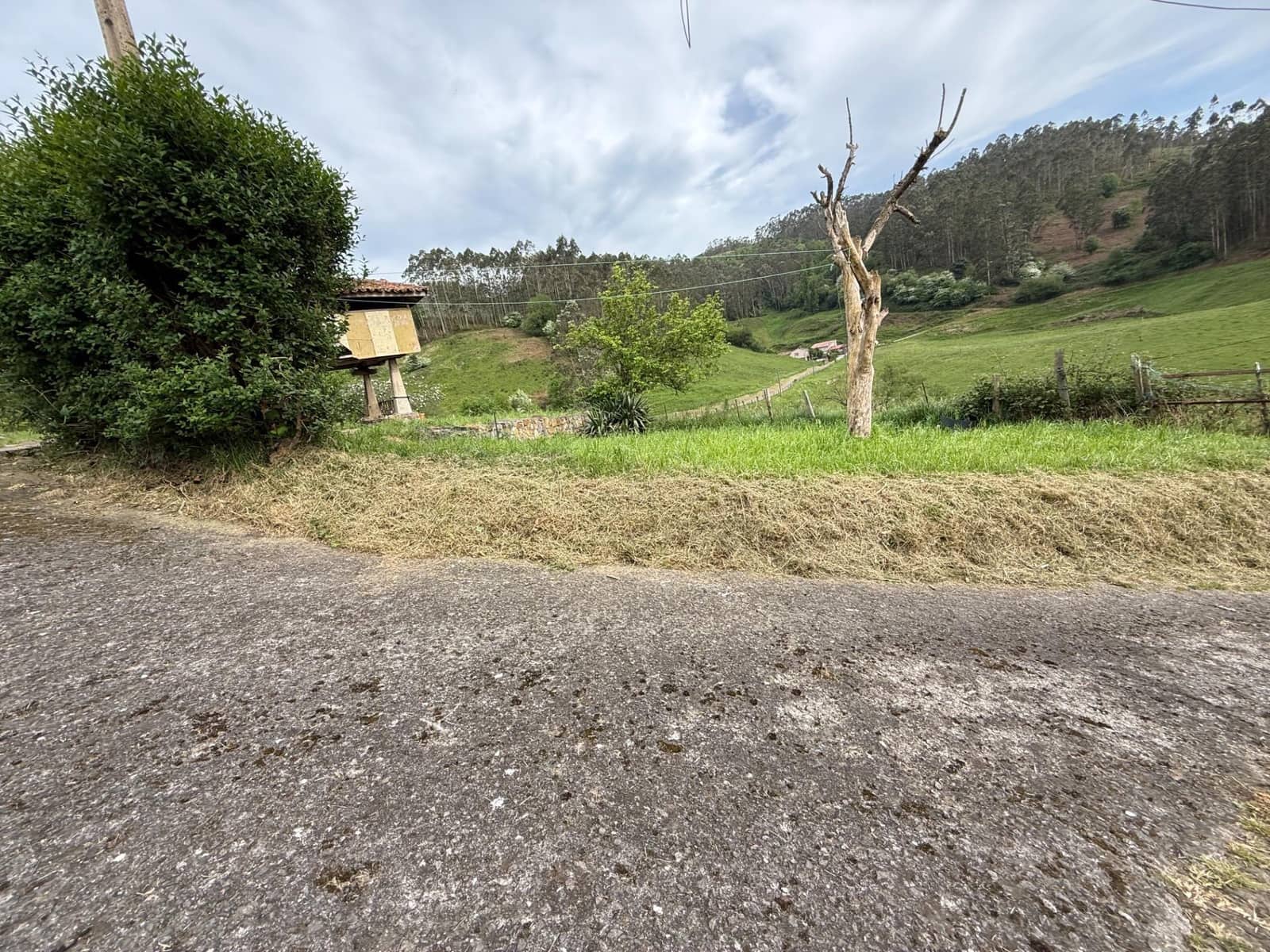 2 bedroom Finca/Country House for sale in Llanera with garage - € 160,000 (Ref: 9818046)