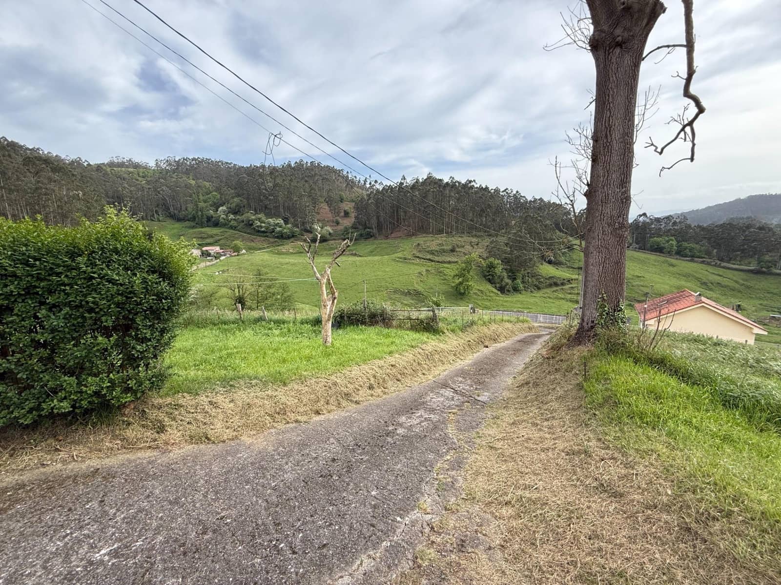 2 bedroom Finca/Country House for sale in Llanera with garage - € 160,000 (Ref: 9818046)