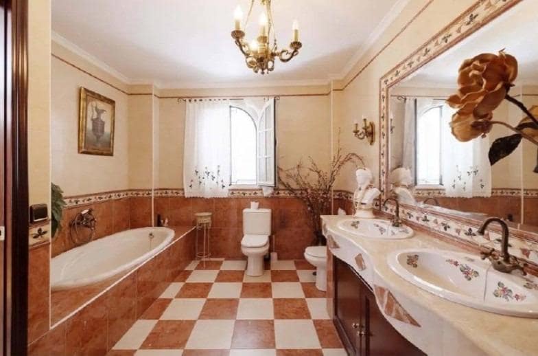 5 soveværelse Rækkehus til salg i Paterna de Rivera - € 390.000 (Ref: 9820375)
