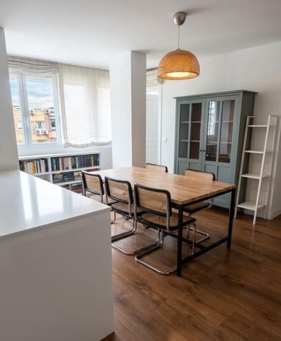 3 sypialnia Mieszkanie na sprzedaż w Colina, Miasto Madryt z basenem garażem - 750 000 € (Ref: 9820376)
