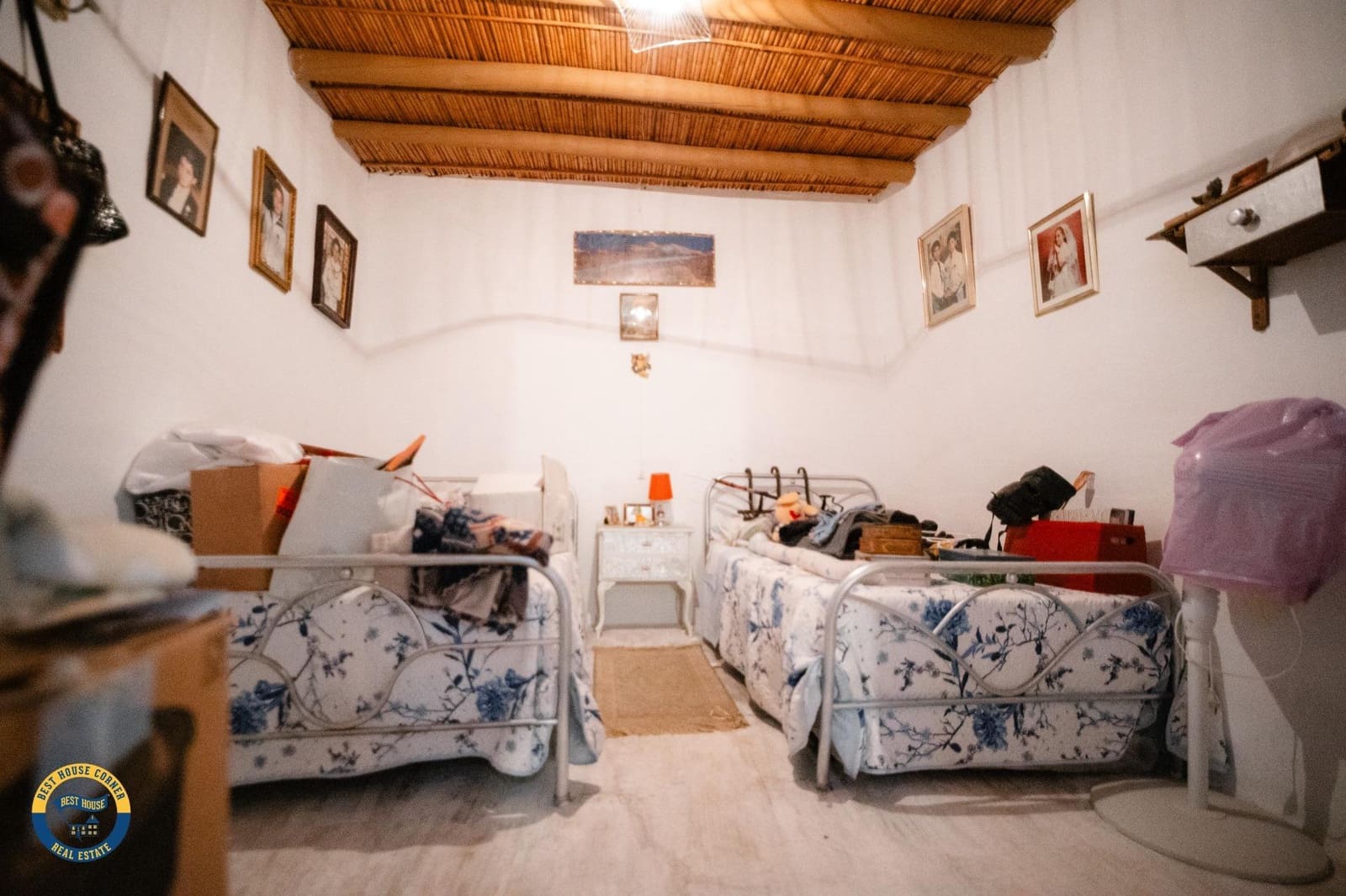 4 bedroom Townhouse for sale in Badajoz city - € 65,000 (Ref: 9820378)