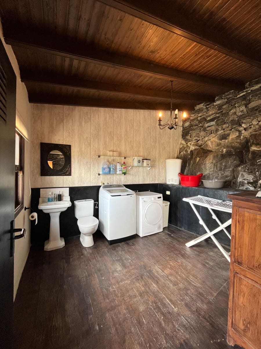 4 Zimmer Villa zu verkaufen in Moya mit Garage - 900.000 € (Ref: 9822758)