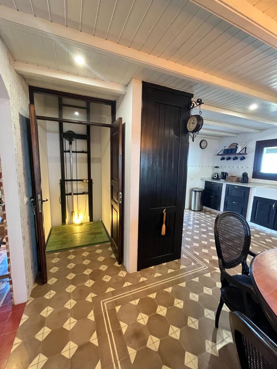 4 Zimmer Villa zu verkaufen in Moya mit Garage - 900.000 € (Ref: 9822758)