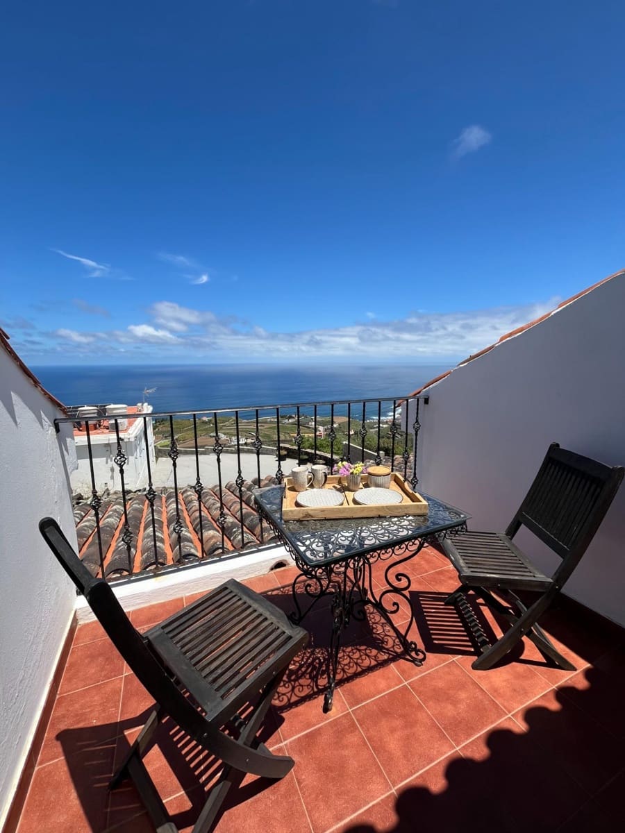 4 Zimmer Villa zu verkaufen in Moya mit Garage - 900.000 € (Ref: 9822758)