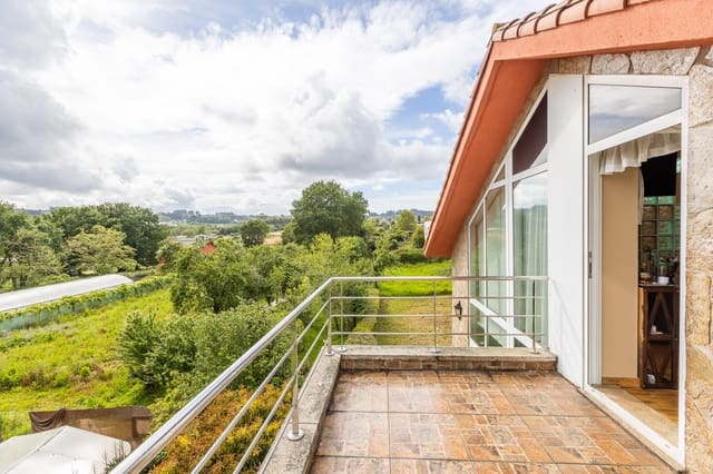 4 soverom Villa til salgs i Sada med svømmebasseng garasje - € 685 000 (Ref: 9825014)