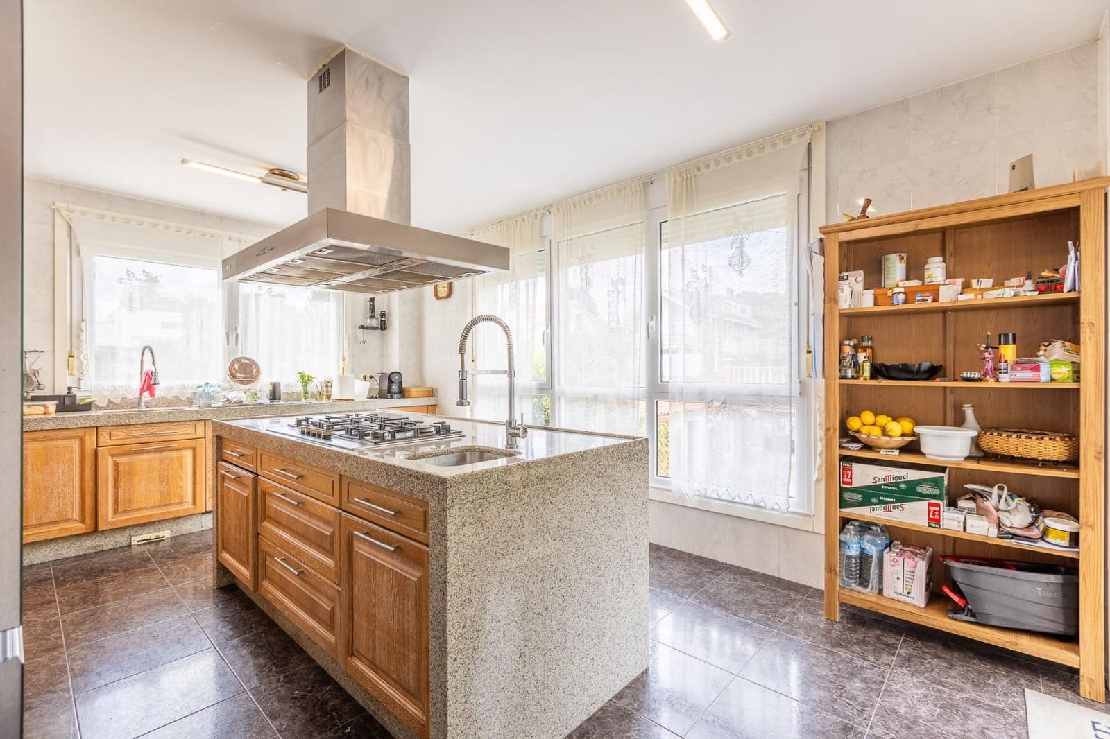 4 soverom Villa til salgs i Sada med svømmebasseng garasje - € 685 000 (Ref: 9825014)