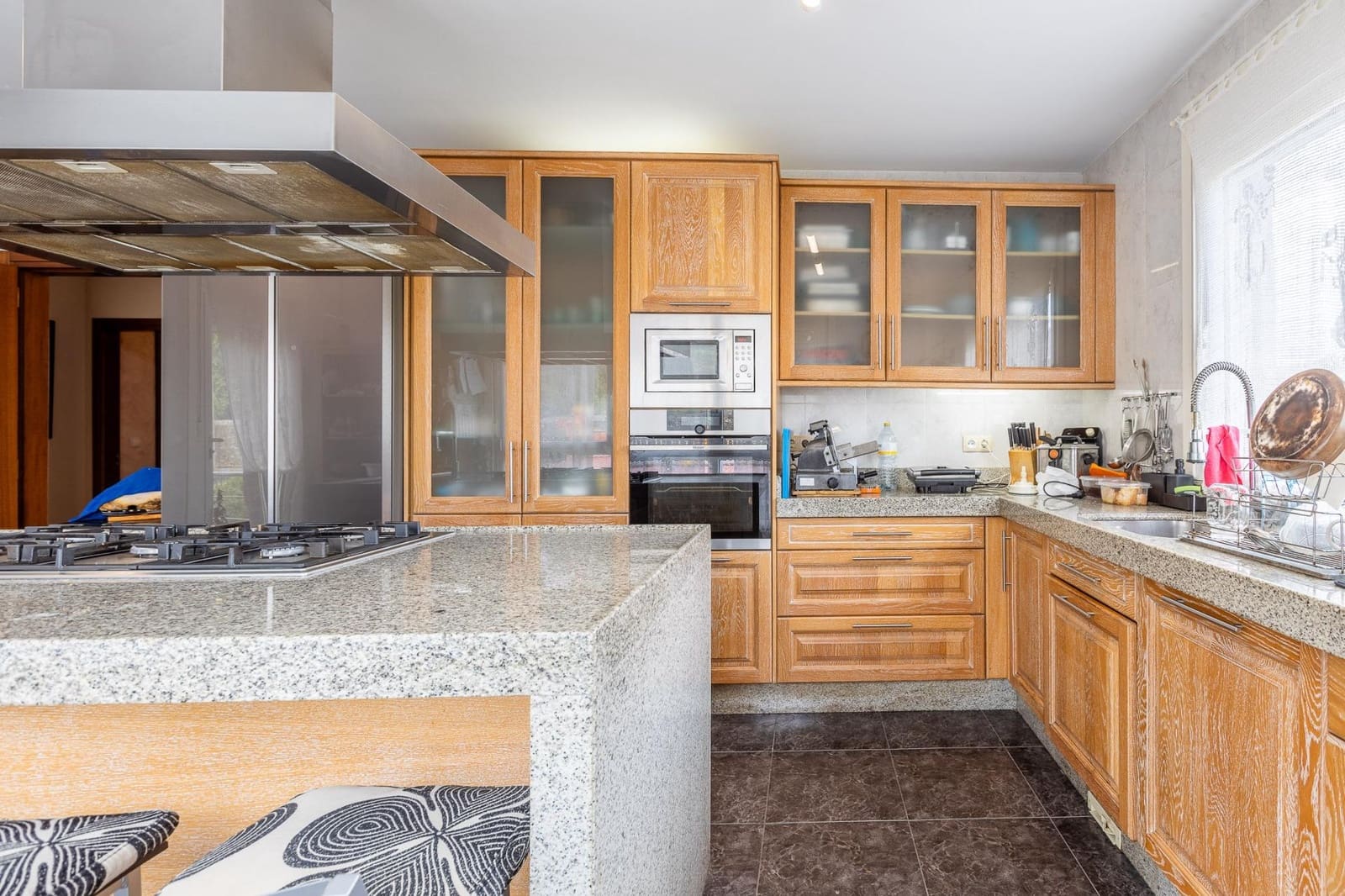 4 soverom Villa til salgs i Sada med svømmebasseng garasje - € 685 000 (Ref: 9825014)