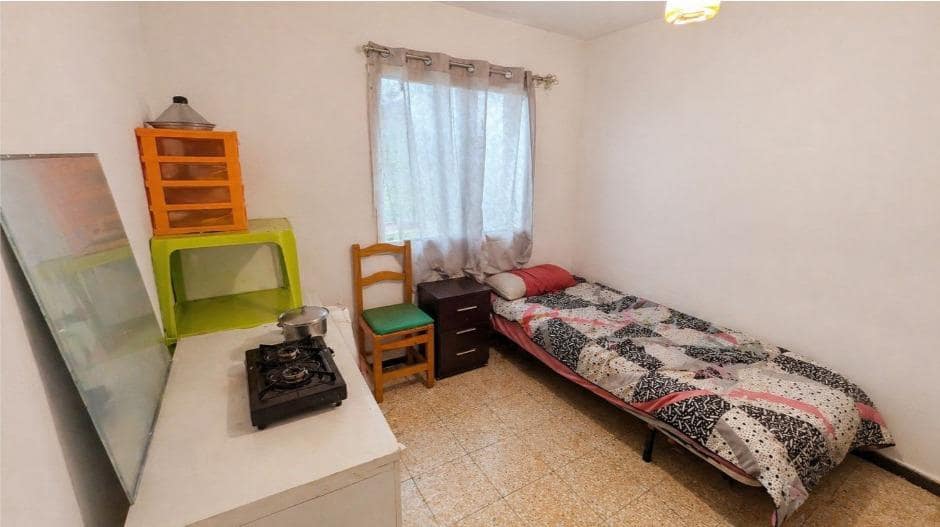 3 bedroom Flat for sale in Las Palmas de Gran Canaria - € 96,500 (Ref: 9831705)