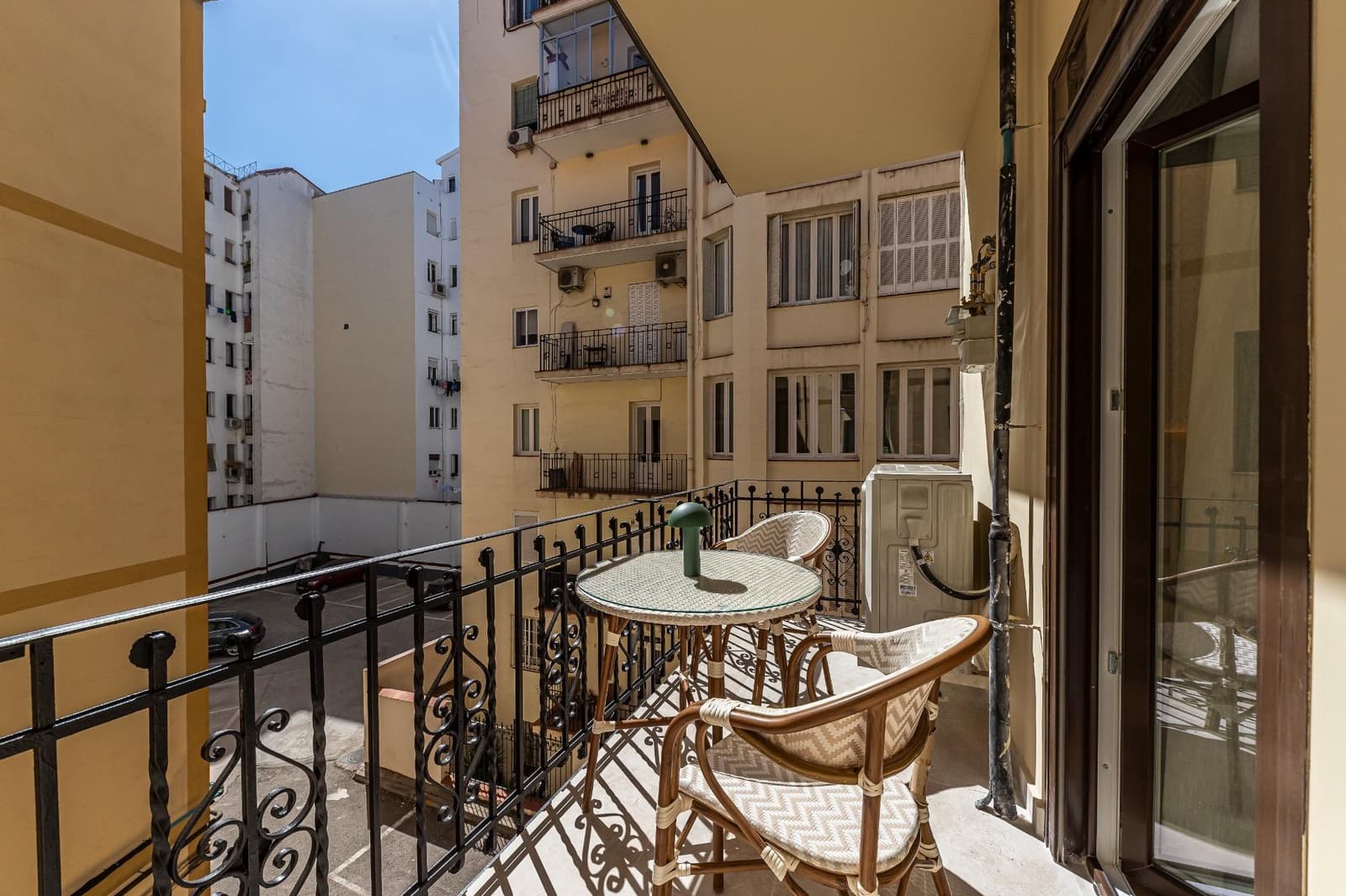3 bedroom Flat for sale in Madrid city with garage - € 1,890,000 (Ref: 9831707)