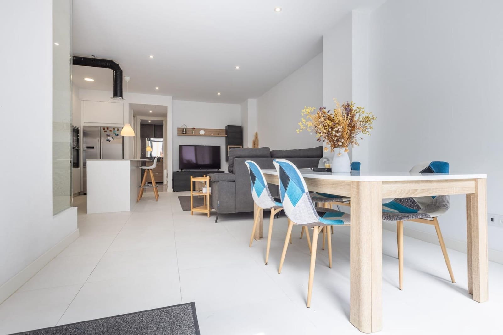 3 bedroom Flat for sale in A Coruna city - € 445,000 (Ref: 9831708)
