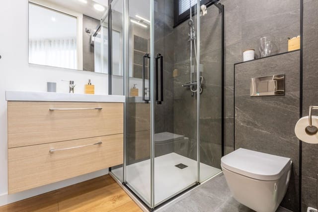 3 camera da letto Appartamento in vendita in A Coruña città - 445.000 € (Rif: 9831708)