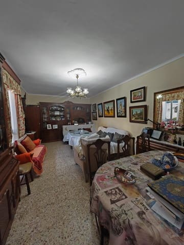 8 chambre Maison de Ville à vendre à Ecija avec garage - 780 000 € (Ref: 9831709)