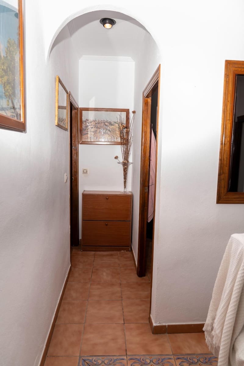 3 Zimmer Haus zu verkaufen in Almonte - 235.000 € (Ref: 9831710)