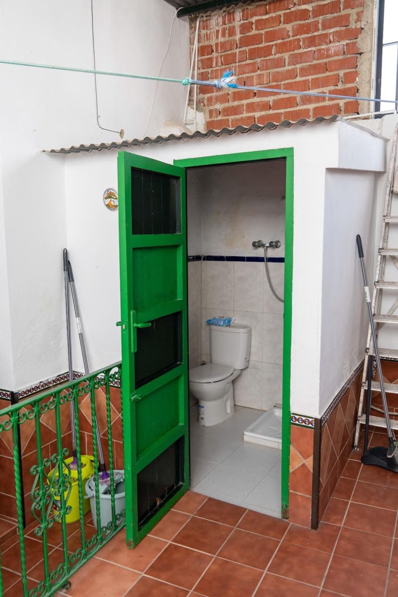 3 Zimmer Haus zu verkaufen in Almonte - 235.000 € (Ref: 9831710)