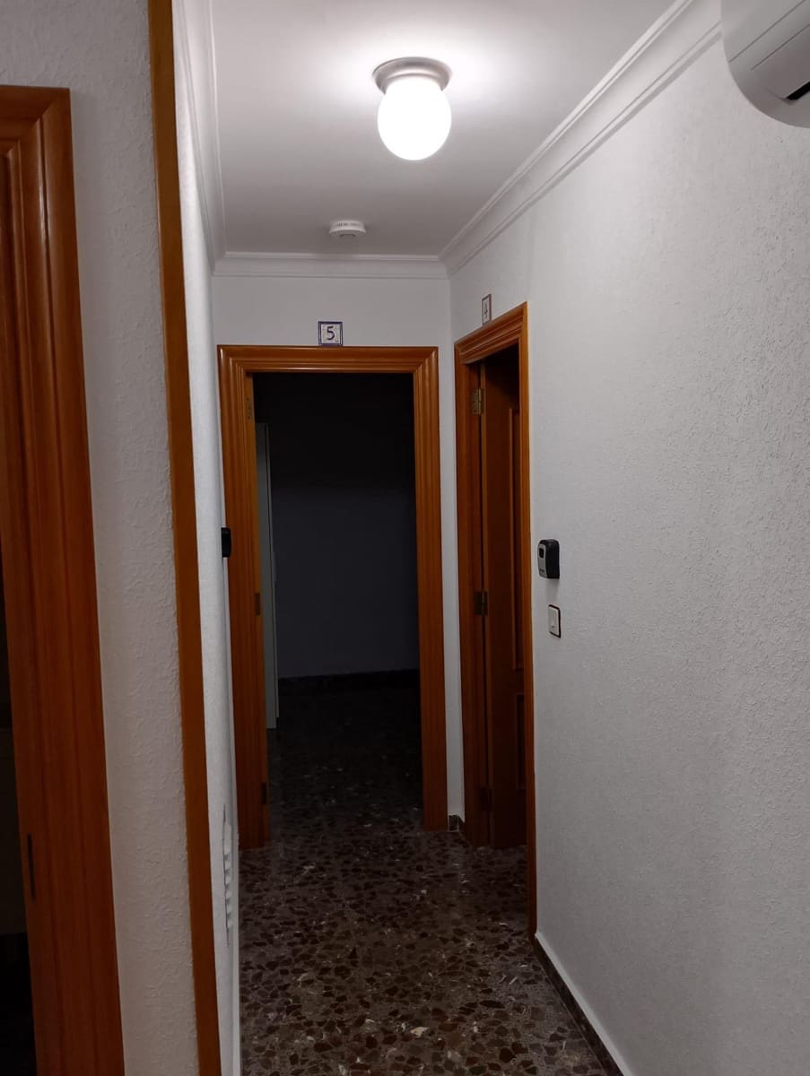 4 bedroom Villa for sale in Alhama de Murcia with garage - € 259,000 (Ref: 9833891)