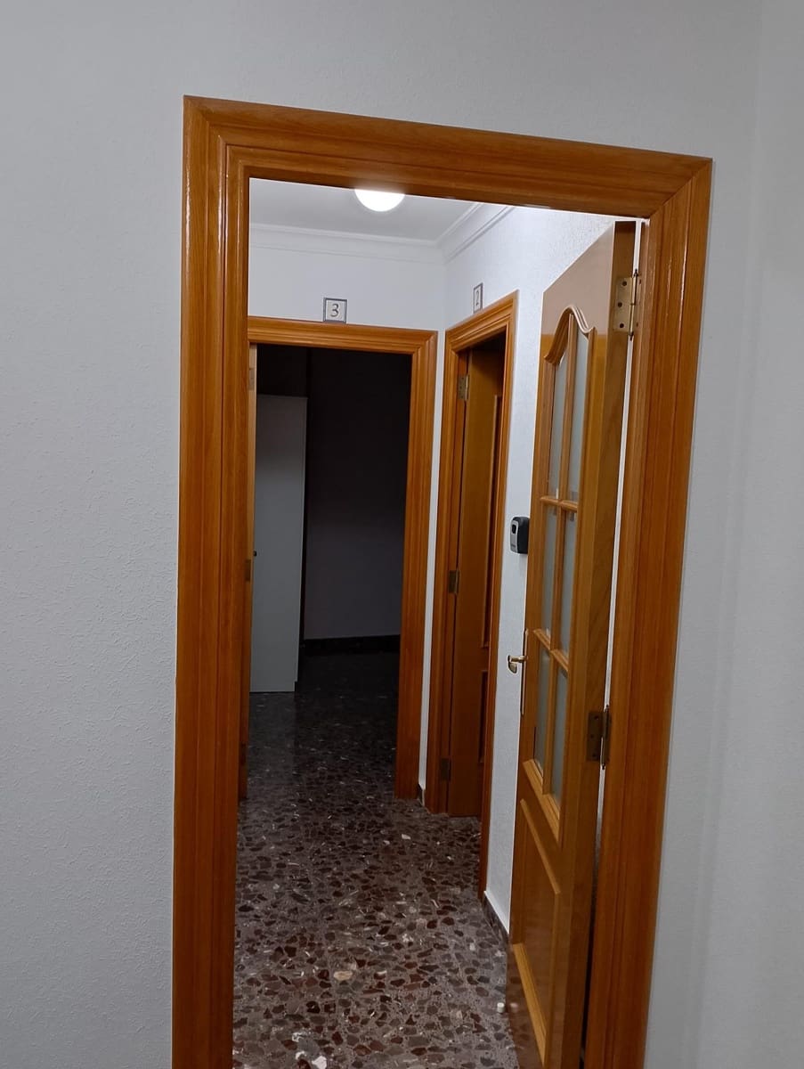 4 bedroom Villa for sale in Alhama de Murcia with garage - € 259,000 (Ref: 9833891)