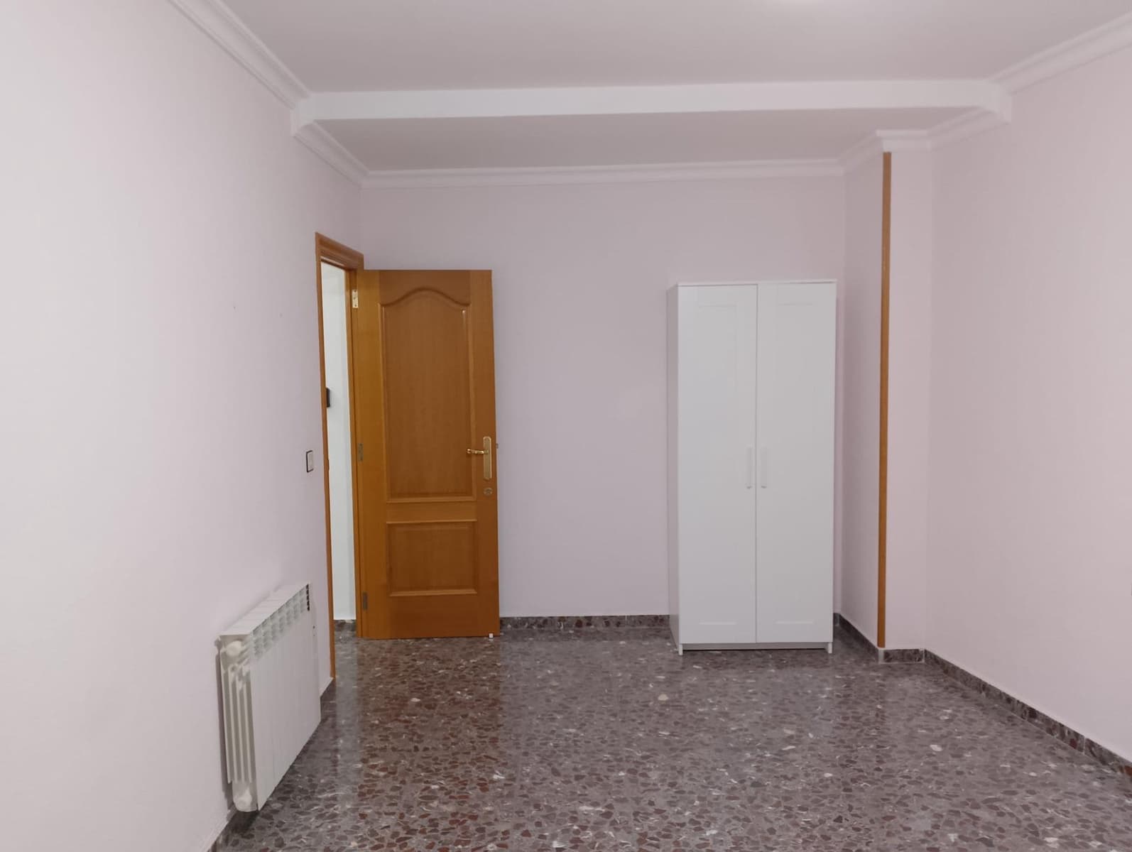 4 bedroom Villa for sale in Alhama de Murcia with garage - € 259,000 (Ref: 9833891)