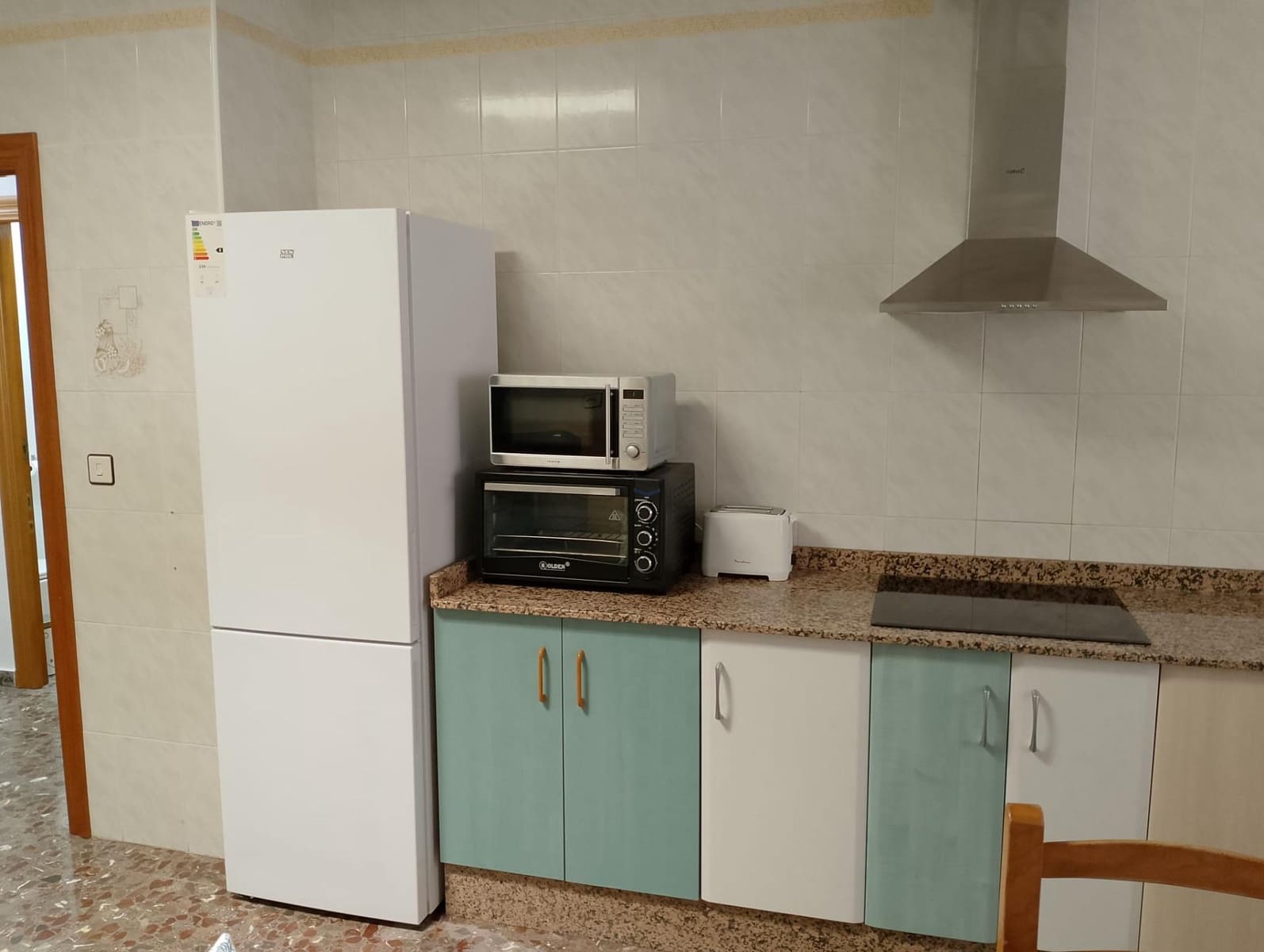 4 bedroom Villa for sale in Alhama de Murcia with garage - € 259,000 (Ref: 9833891)