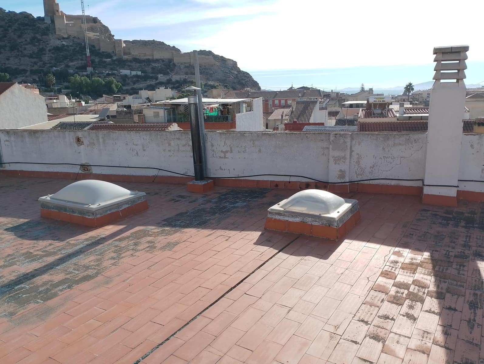 4 bedroom Villa for sale in Alhama de Murcia with garage - € 259,000 (Ref: 9833891)