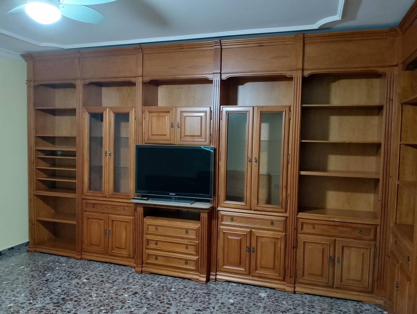4 bedroom Villa for sale in Alhama de Murcia with garage - € 259,000 (Ref: 9833891)