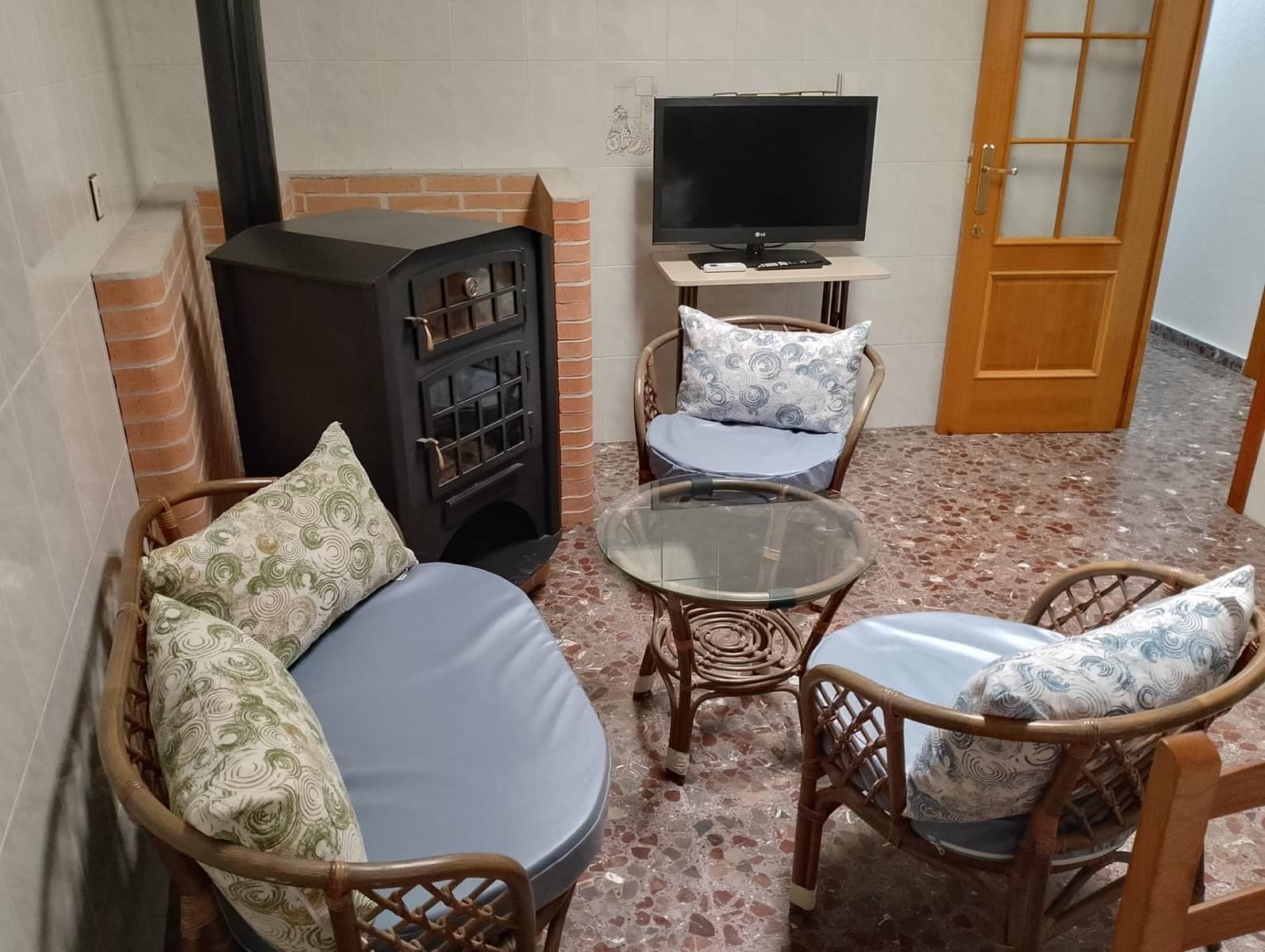 4 bedroom Villa for sale in Alhama de Murcia with garage - € 259,000 (Ref: 9833891)