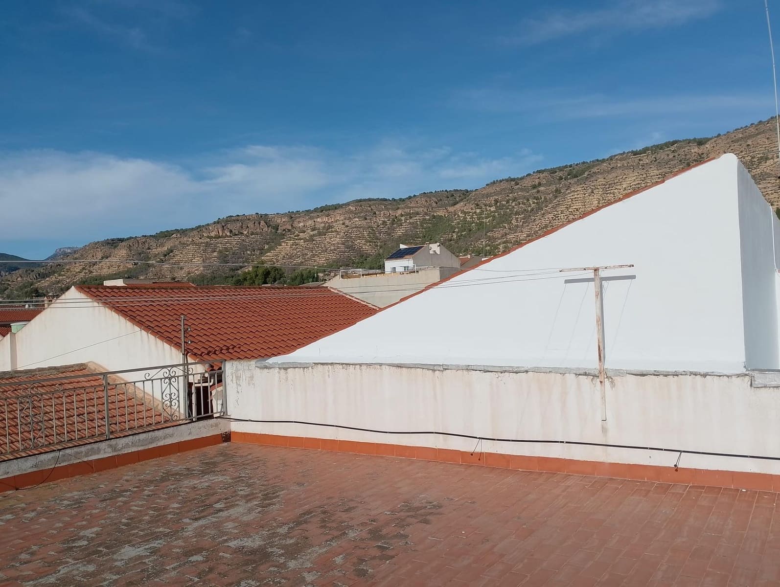 4 bedroom Villa for sale in Alhama de Murcia with garage - € 259,000 (Ref: 9833891)