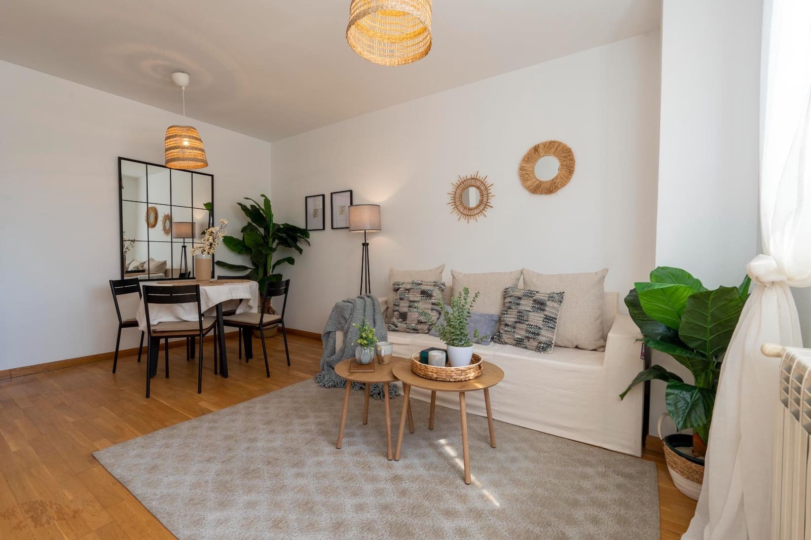 2 bedroom Flat for sale in Madrid city with garage - € 595,000 (Ref: 9836553)