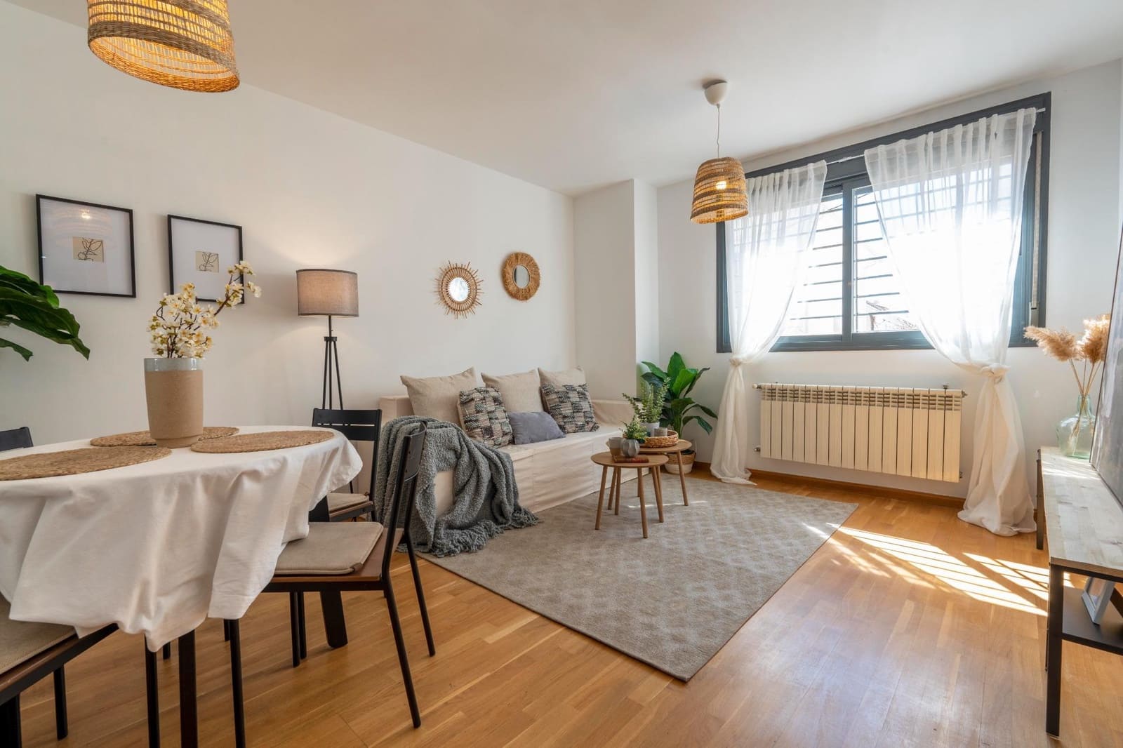 2 bedroom Flat for sale in Madrid city with garage - € 595,000 (Ref: 9836553)