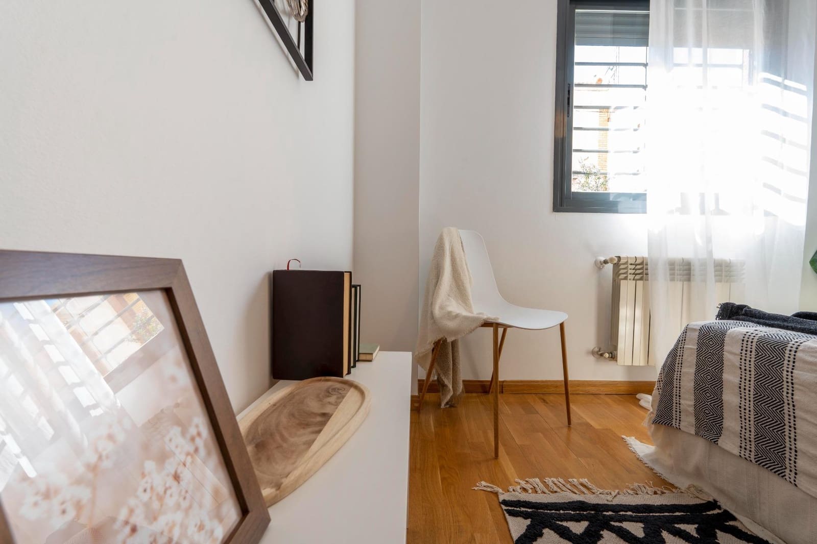 2 bedroom Flat for sale in Madrid city with garage - € 595,000 (Ref: 9836553)