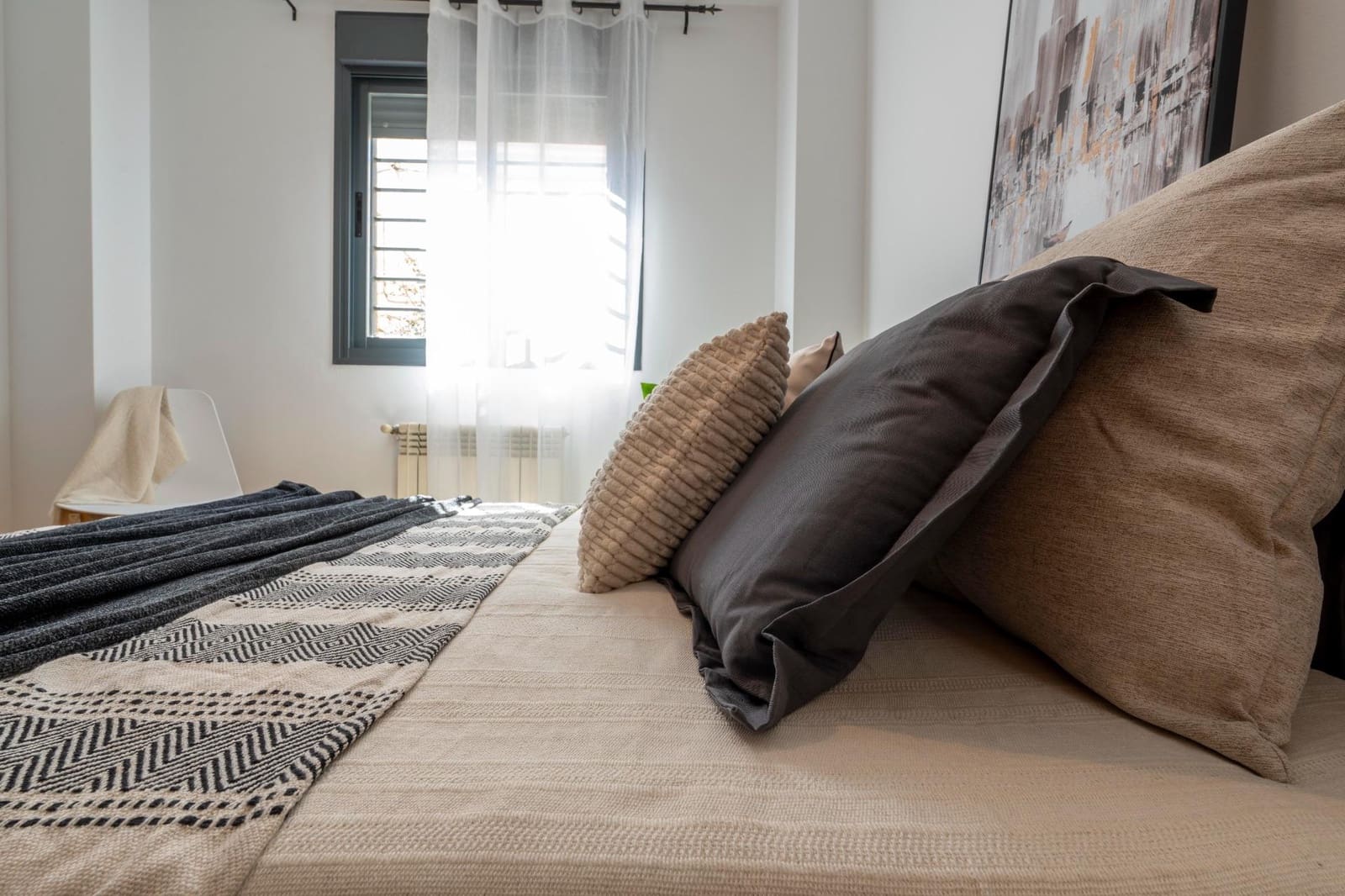 2 bedroom Flat for sale in Madrid city with garage - € 595,000 (Ref: 9836553)