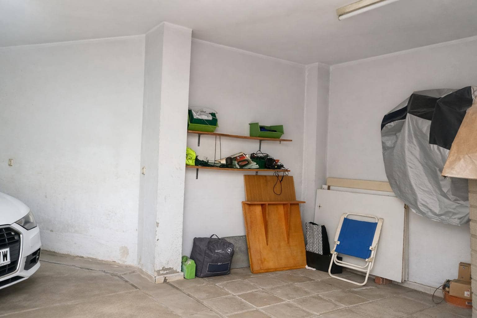 Erhverv til salg i Algeciras - € 195.000 (Ref: 9839509)