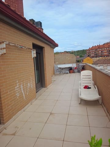 3 bedroom Apartment for sale in Villamediana de Iregua with garage - € 250,000 (Ref: 9846615)