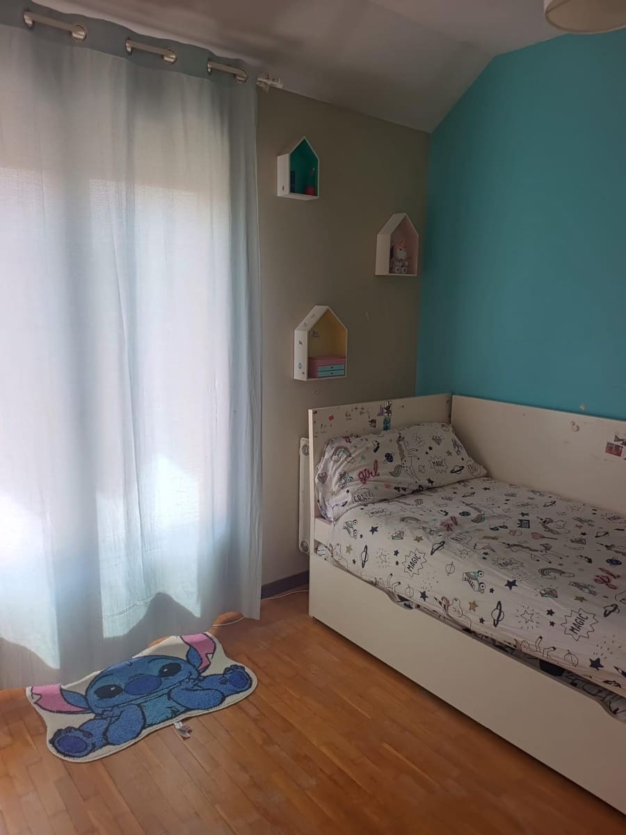 3 bedroom Apartment for sale in Villamediana de Iregua with garage - € 250,000 (Ref: 9846615)