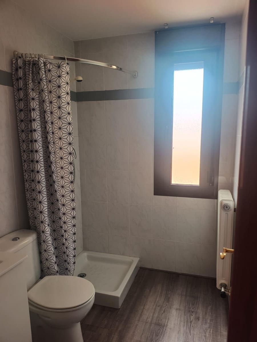 3 bedroom Apartment for sale in Villamediana de Iregua with garage - € 250,000 (Ref: 9846615)