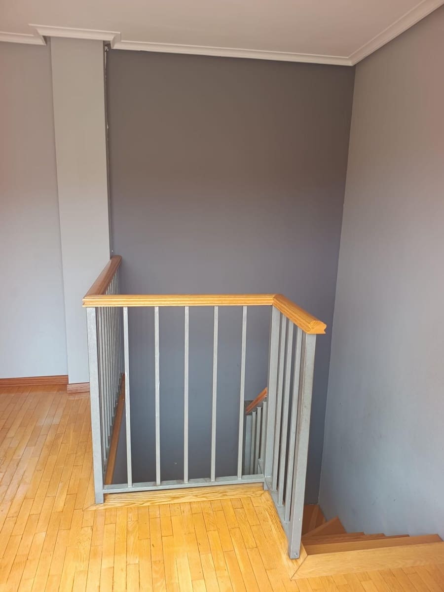 3 bedroom Apartment for sale in Villamediana de Iregua with garage - € 250,000 (Ref: 9846615)