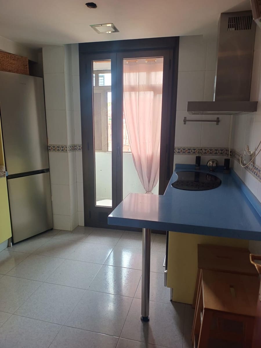 3 bedroom Apartment for sale in Villamediana de Iregua with garage - € 250,000 (Ref: 9846615)
