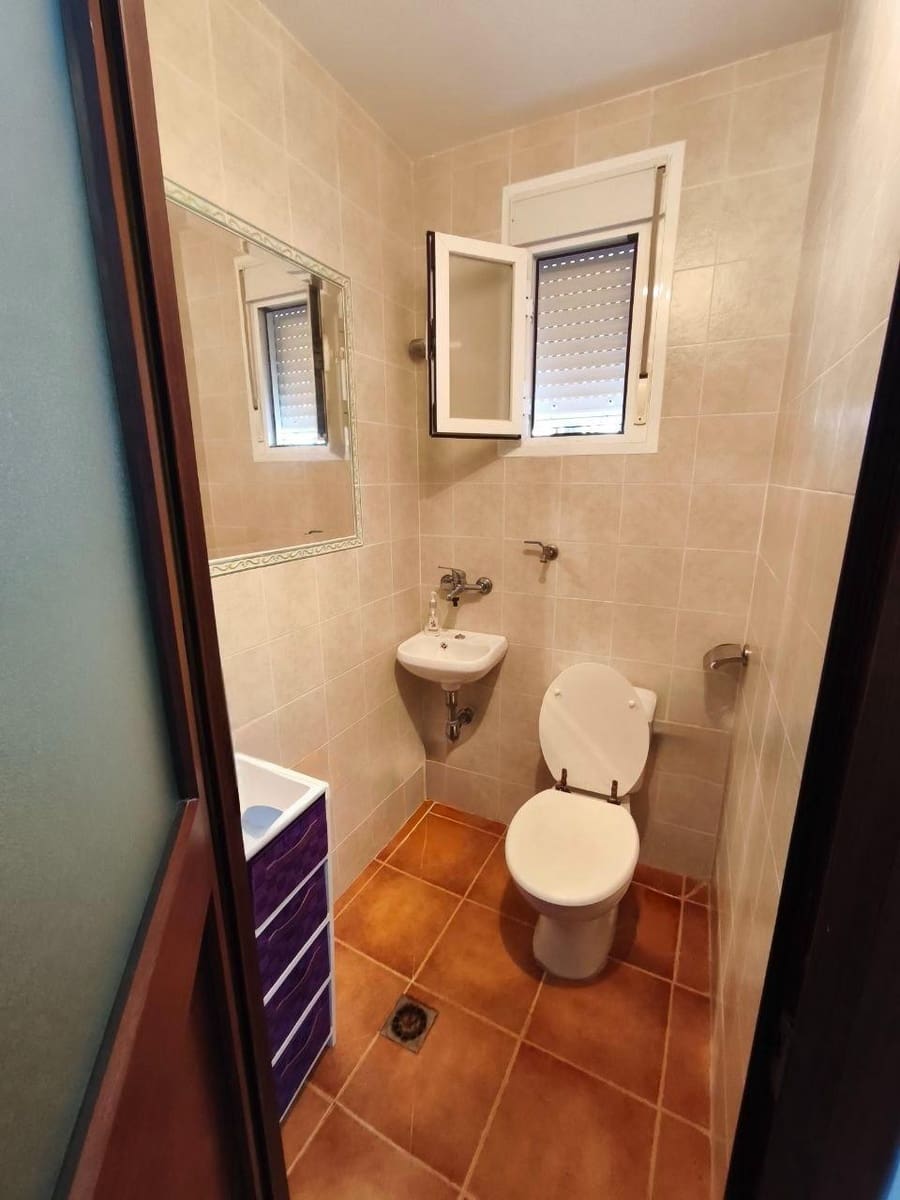 3 slaapkamer Huis te koop in Arcos de la Frontera met garage - € 167.000 (Ref: 9846619)
