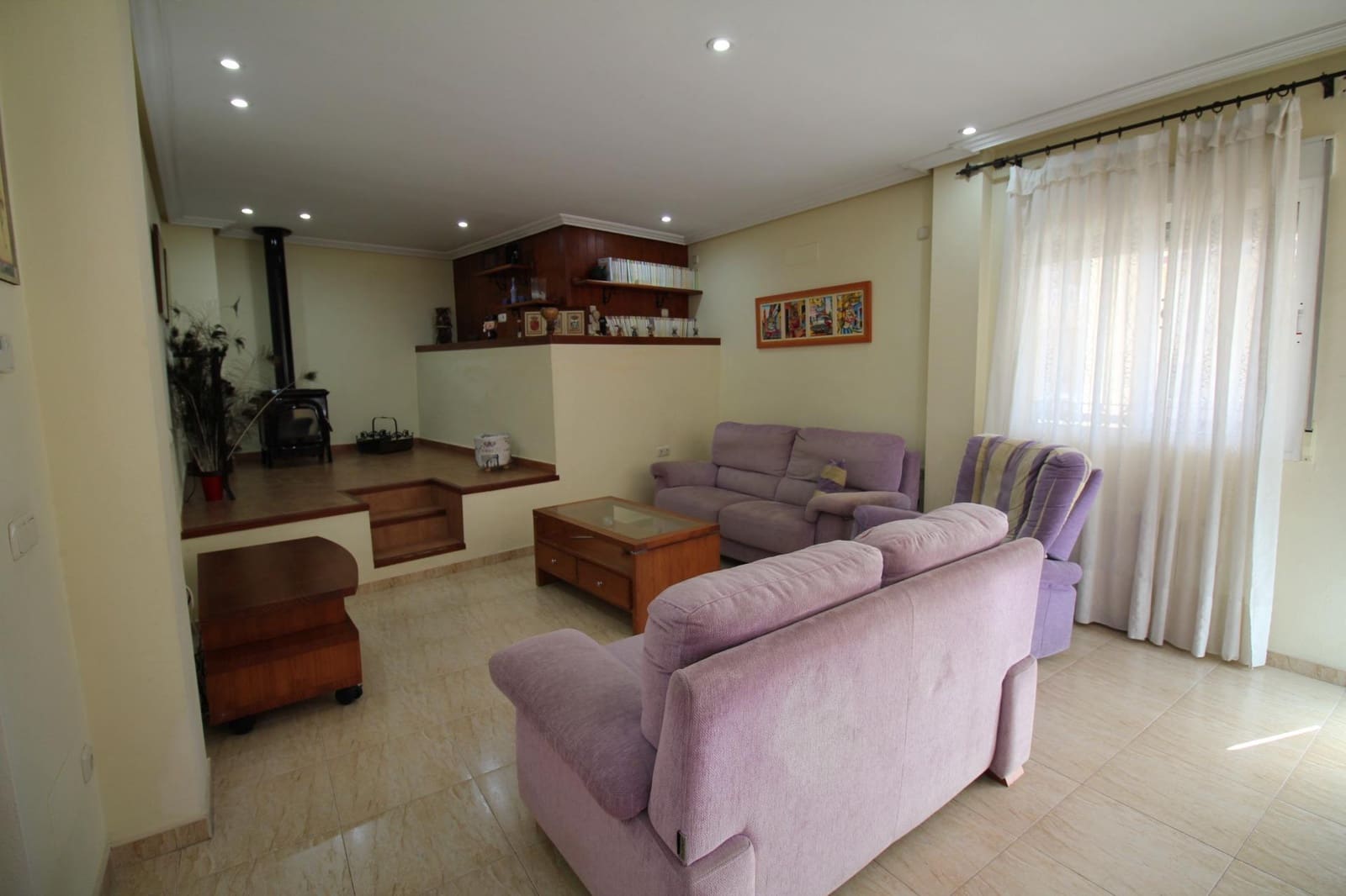 5 bedroom Villa for sale in Fortuna with garage - € 256,900 (Ref: 9849615)