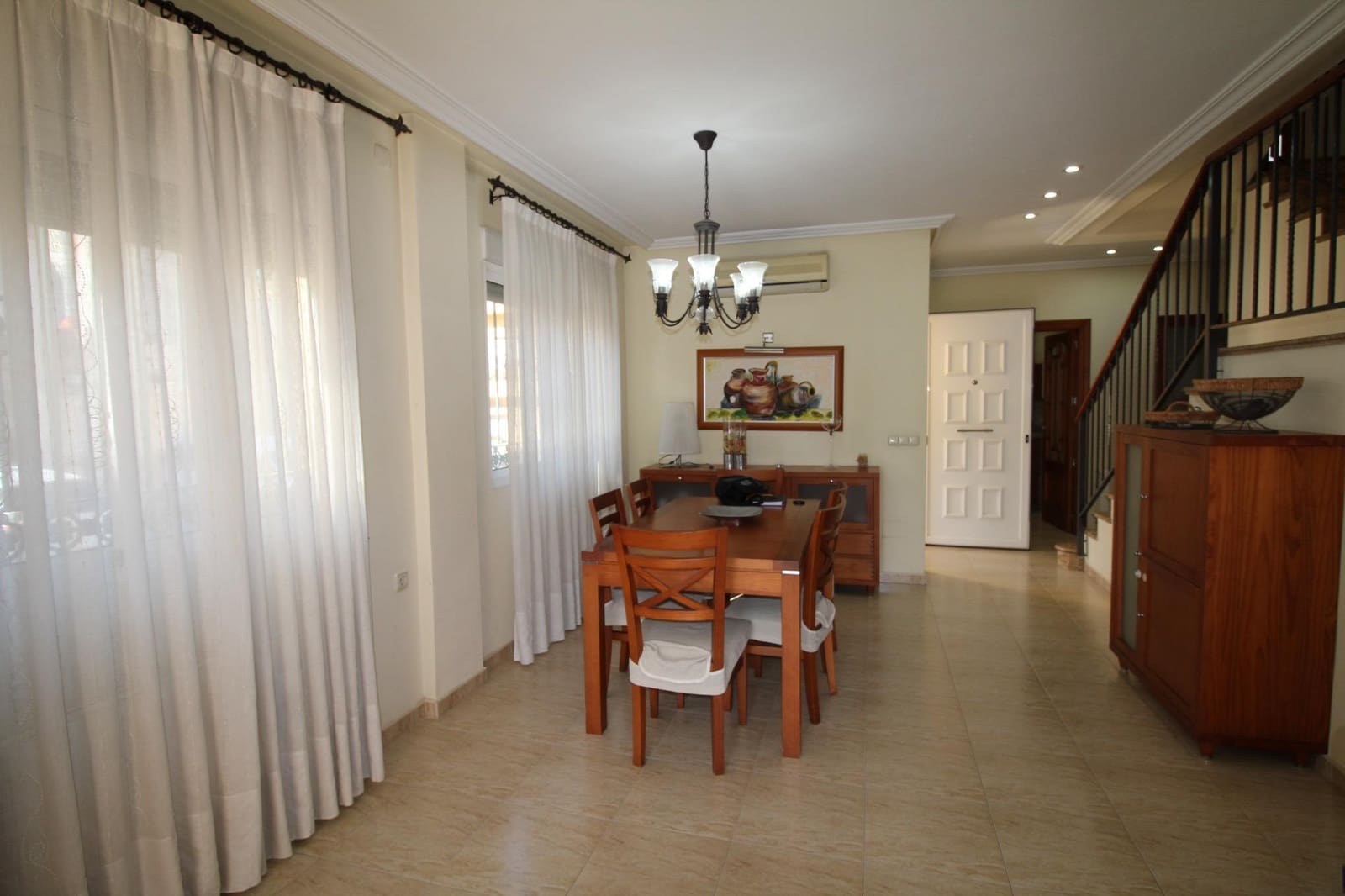 5 bedroom Villa for sale in Fortuna with garage - € 256,900 (Ref: 9849615)