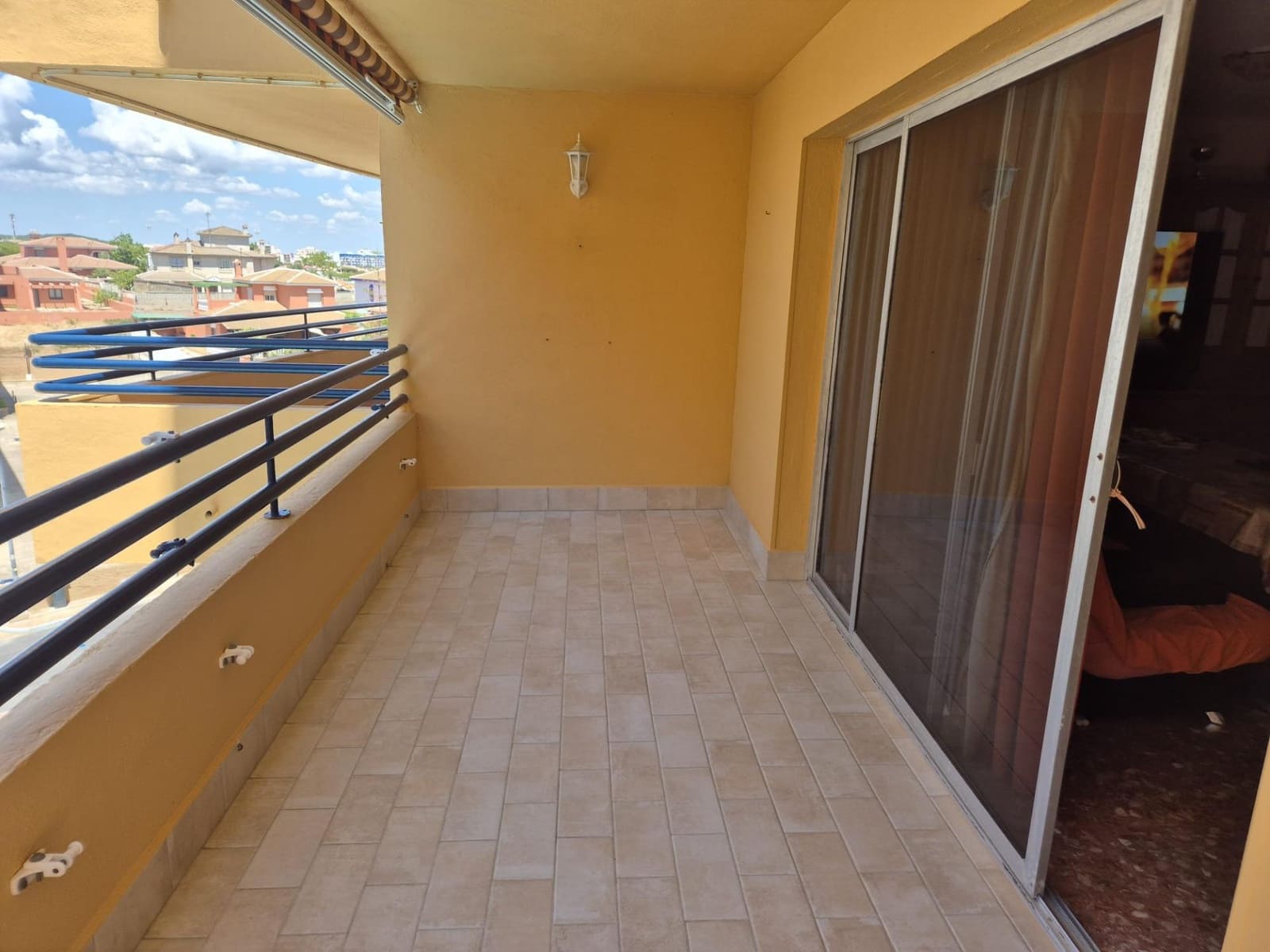 3 bedroom Flat for sale in Matalascanas with pool garage - € 270,000 (Ref: 9849616)