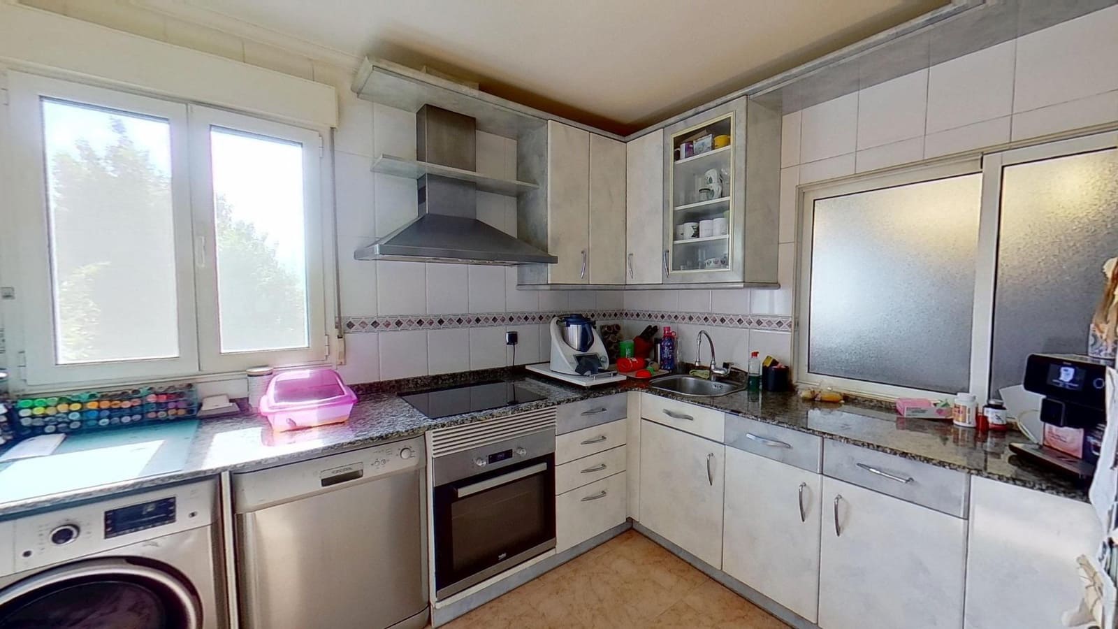 3 bedroom Apartment for sale in Leioa - € 390,700 (Ref: 9855663)