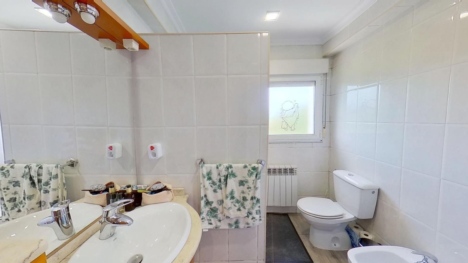 3 bedroom Apartment for sale in Leioa - € 390,700 (Ref: 9855663)
