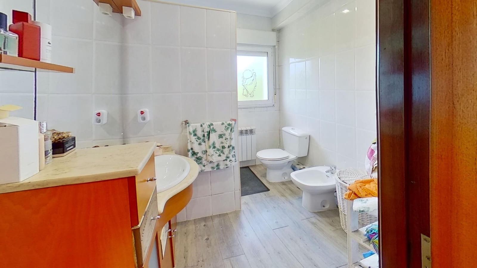 3 bedroom Apartment for sale in Leioa - € 390,700 (Ref: 9855663)