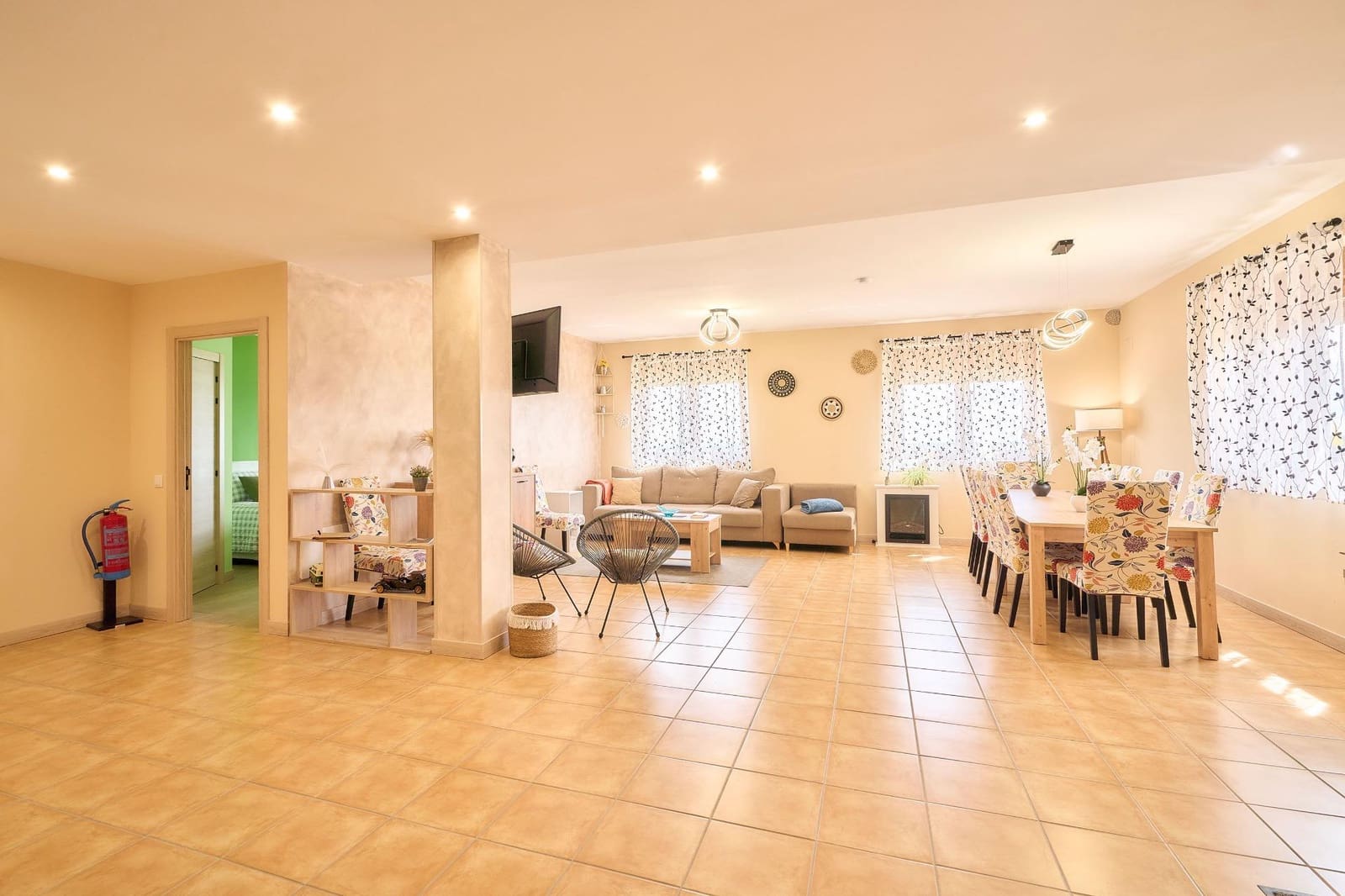 7 bedroom Finca/Country House for sale in Santiz with pool - € 542,900 (Ref: 9855666)