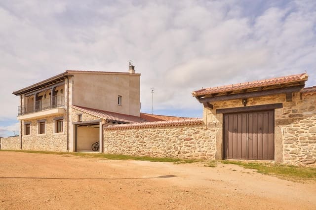 7 bedroom Finca/Country House for sale in Santiz with pool - € 542,900 (Ref: 9855666)