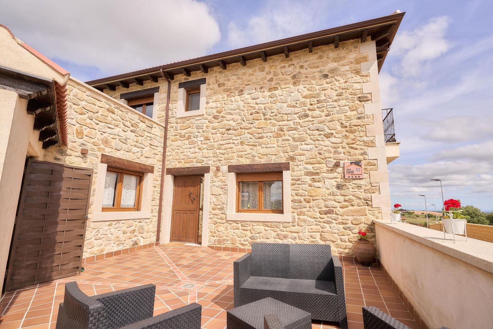 7 bedroom Finca/Country House for sale in Santiz with pool - € 542,900 (Ref: 9855666)