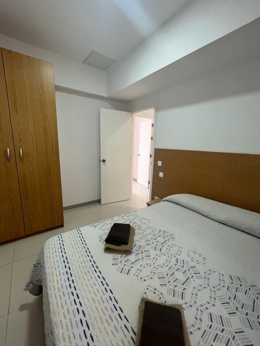3 makuuhuone Asunto vuokrattavana paikassa Las Palmas de Gran Canaria - 120 € (Ref: 9860269)